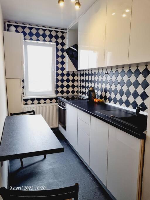 Le Nid D'Adam Appartement Zărneşti Buitenkant foto